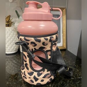 HydroJug with a Leopard Cover with and Mesh Pocket